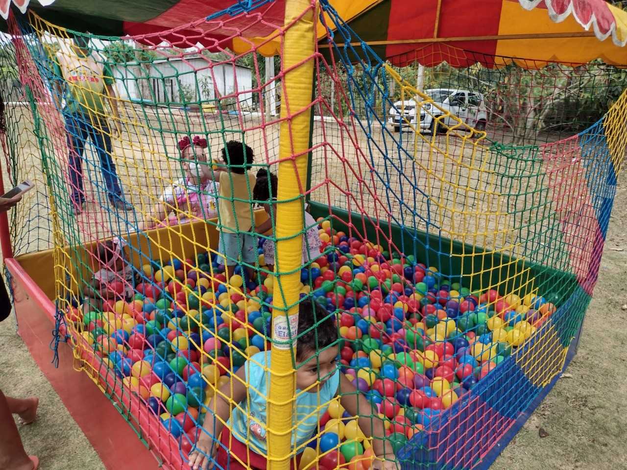 Camacã: Caravana da Alegria visita as crianças do Brogodó em Leoventura,